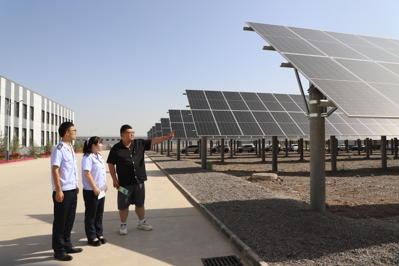 臨澤稅務：稅惠賦能光伏產(chǎn)業(yè)大步向前 向“新”而行